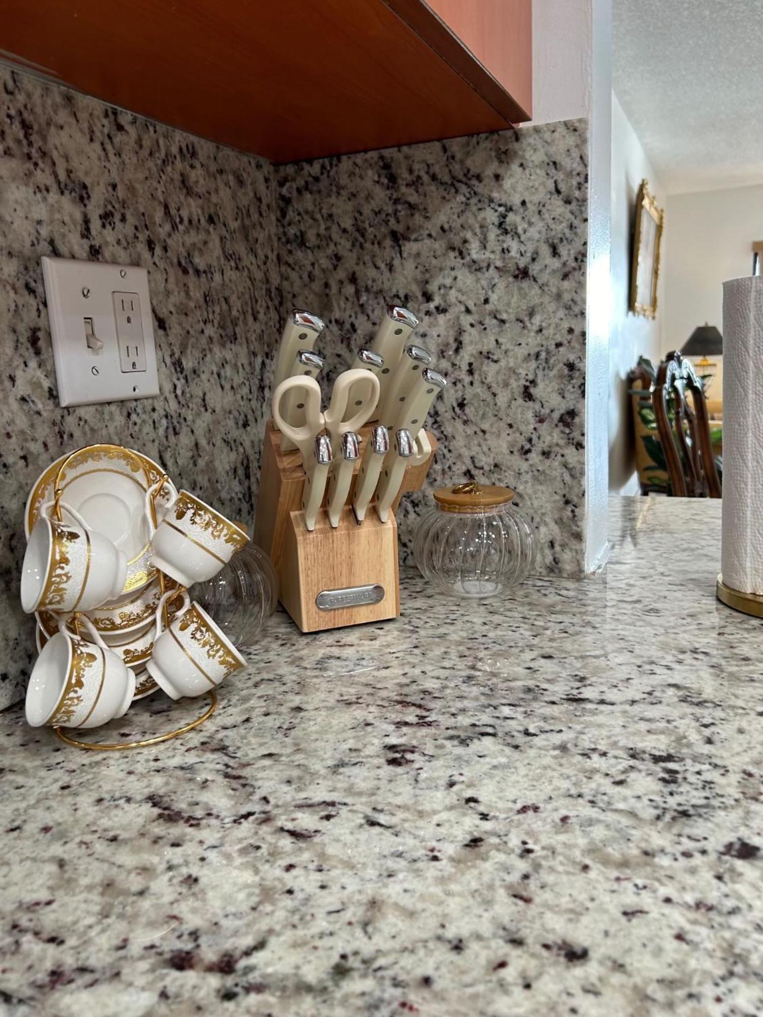 Beautiful Apartment With Very Elegant Colonial Decoration Tamiami Ngoại thất bức ảnh